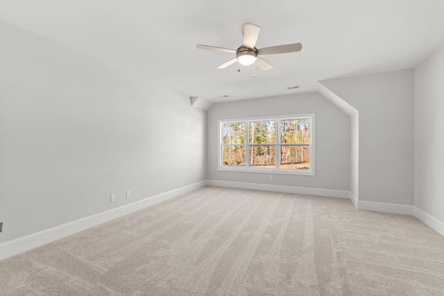 Spacious, unfurnished interior of a new home in Suter Estates, Easley (Image 33).