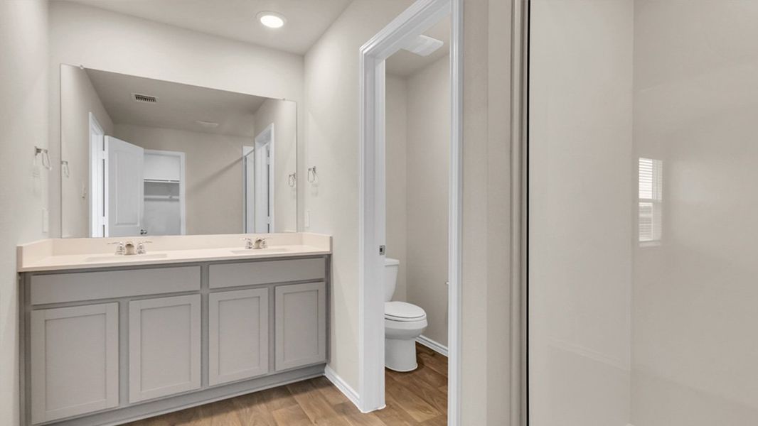 Furnished interior view inside a new home in Southgrove, Kyle (Image 9).