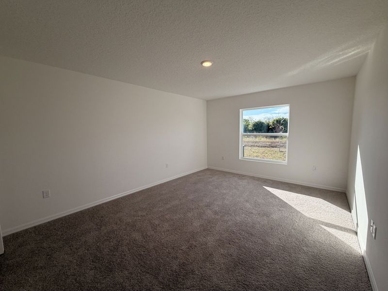 Spacious, unfurnished interior of a new home in Palm Bay, Palm Bay (Image 6).