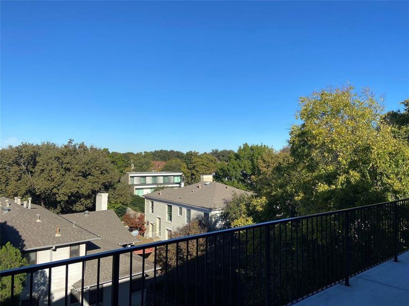 Image 35 of a home in .