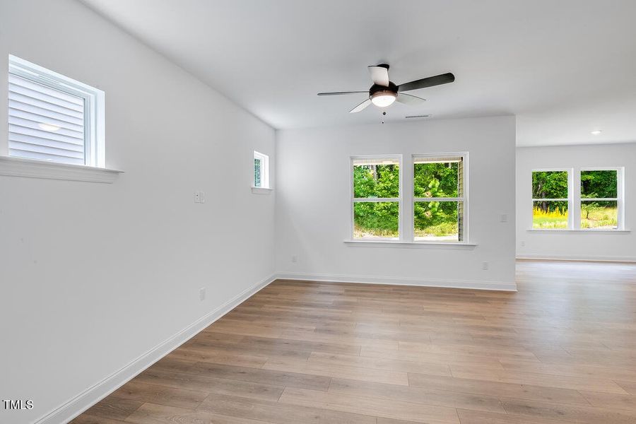 hj-nc-raleigh-camden-quincy-lot-147-tv-l