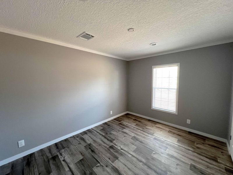 Spacious, unfurnished interior of a new home in , Manning (Image 34).