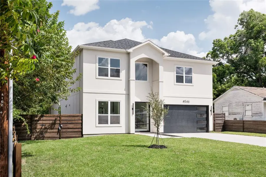 Front exterior of a new home in , Dallas, TX, highlighting curb appeal (Image 1). Front exterior of a new home in , Dallas, TX, highlighting curb appeal (Image 1).
