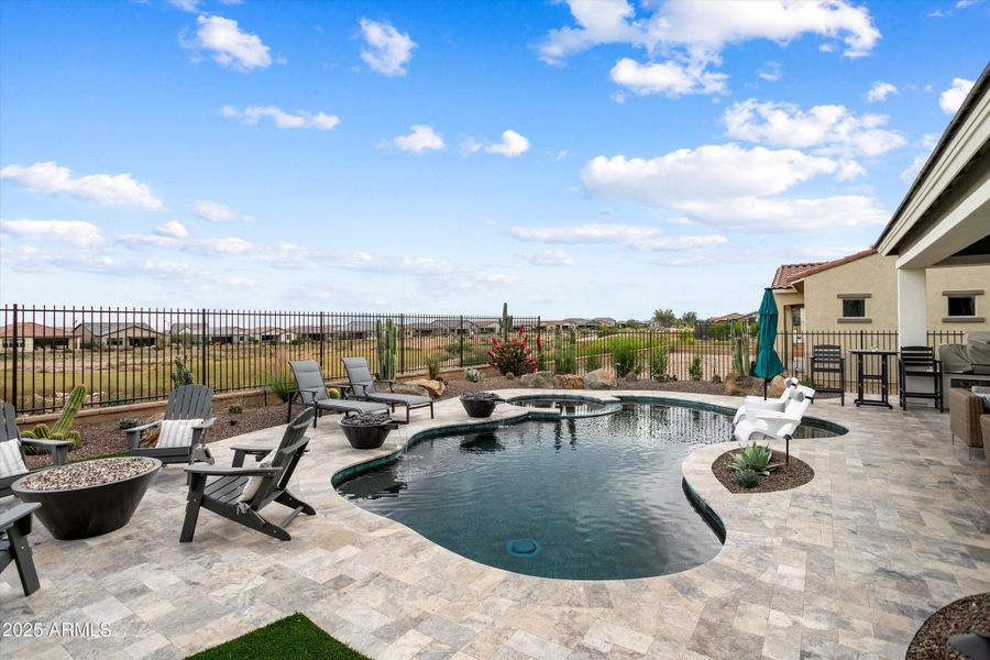 Backyard Pool/Spa/Firepit