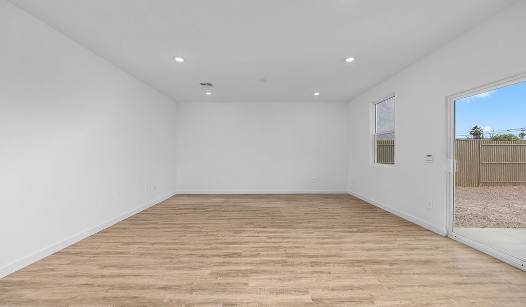 Representative unfurnished interior of a home built from the Elm - C30E by D.R. Horton in Redford Estates, Tucson (Image 19).