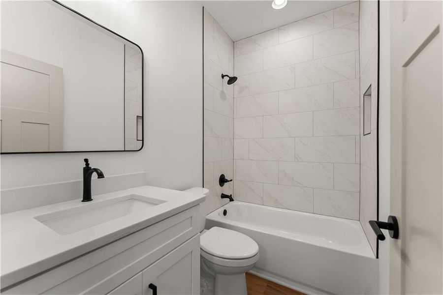 Furnished interior view inside a new home in , Baldwin (Image 21).