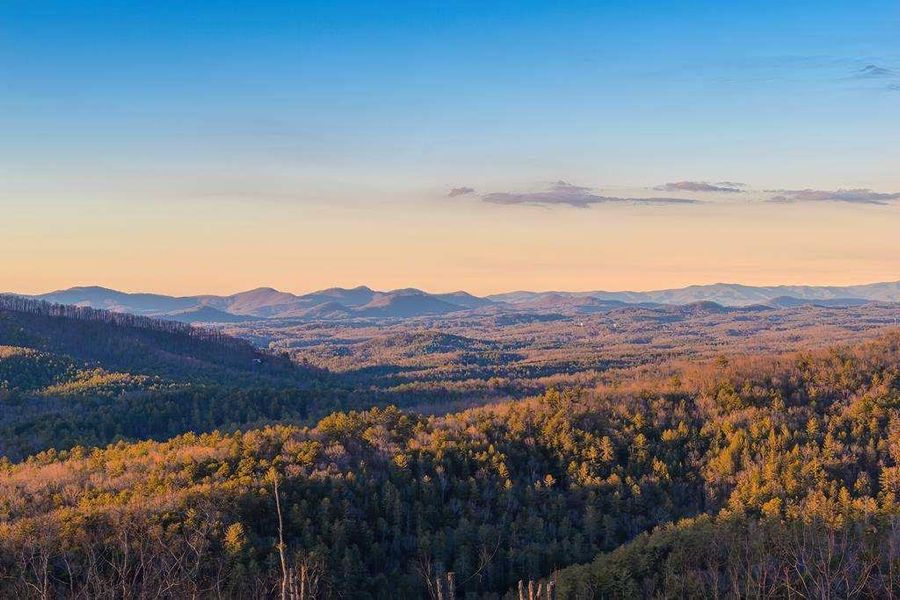 Natural landscape and outdoor views near in Blue Ridge (Image 57). Natural landscape and outdoor views near in Blue Ridge (Image 57).