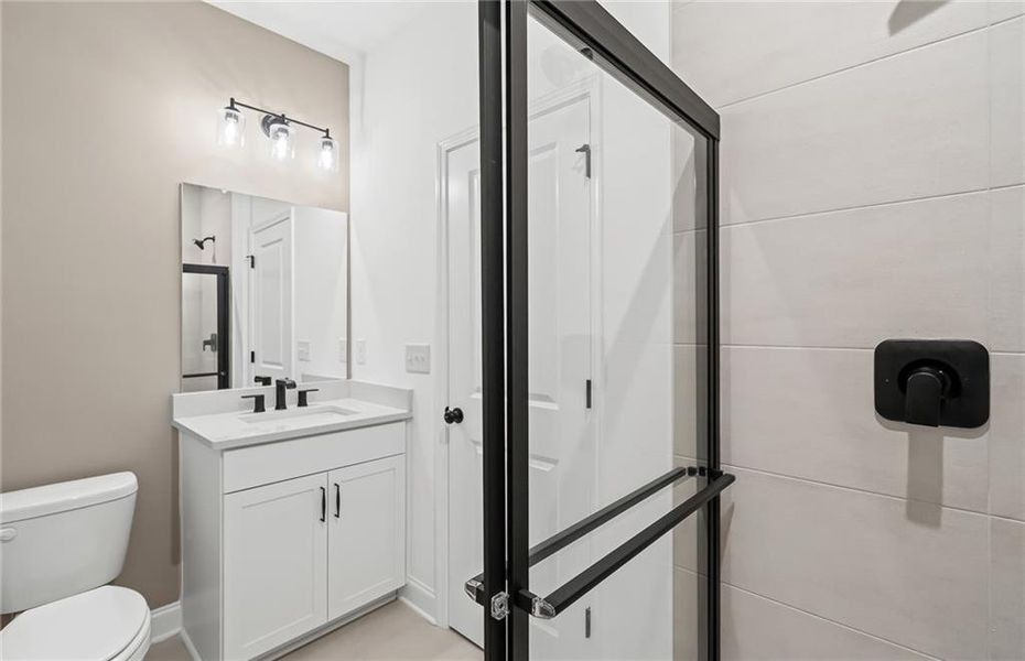 Furnished interior view inside a new home in Creekside at Skelton, Jefferson (Image 31).