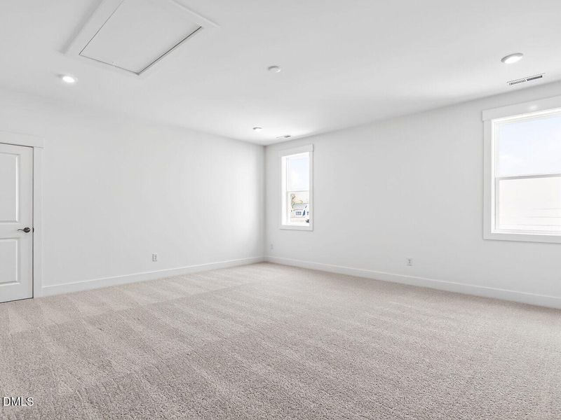 029-1280x960-bonus-room