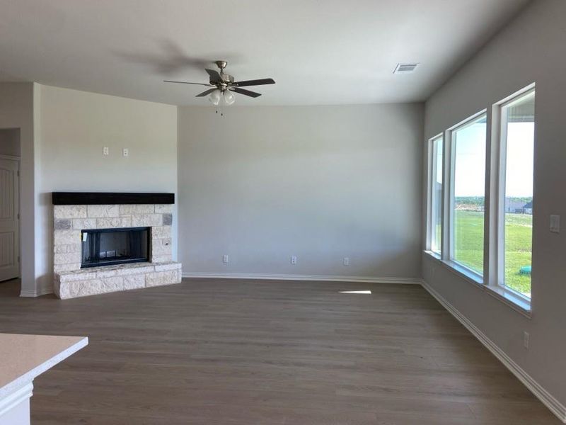 Spacious, unfurnished interior of a new home in Hillview Addition, Decatur (Image 11).