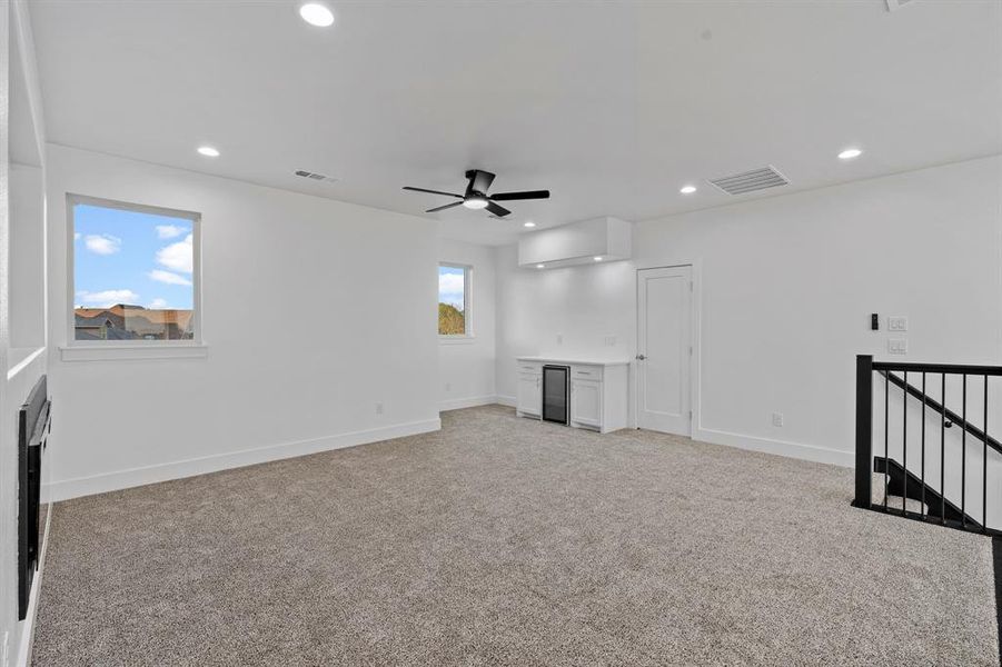 Spacious, unfurnished interior of a new home in , Ennis (Image 17).