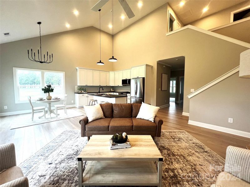 Vaulted Great Room/Kitchen/Dining Area!