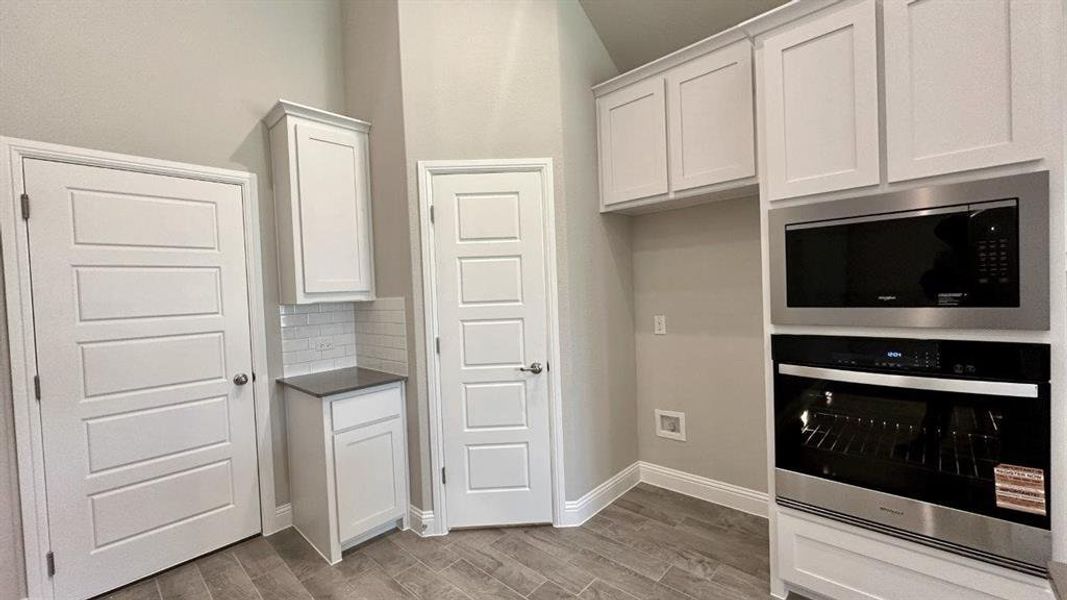 Furnished interior view inside a new home in Eagle Creek, Denton (Image 7). Furnished interior view inside a new home in Eagle Creek, Denton (Image 7).