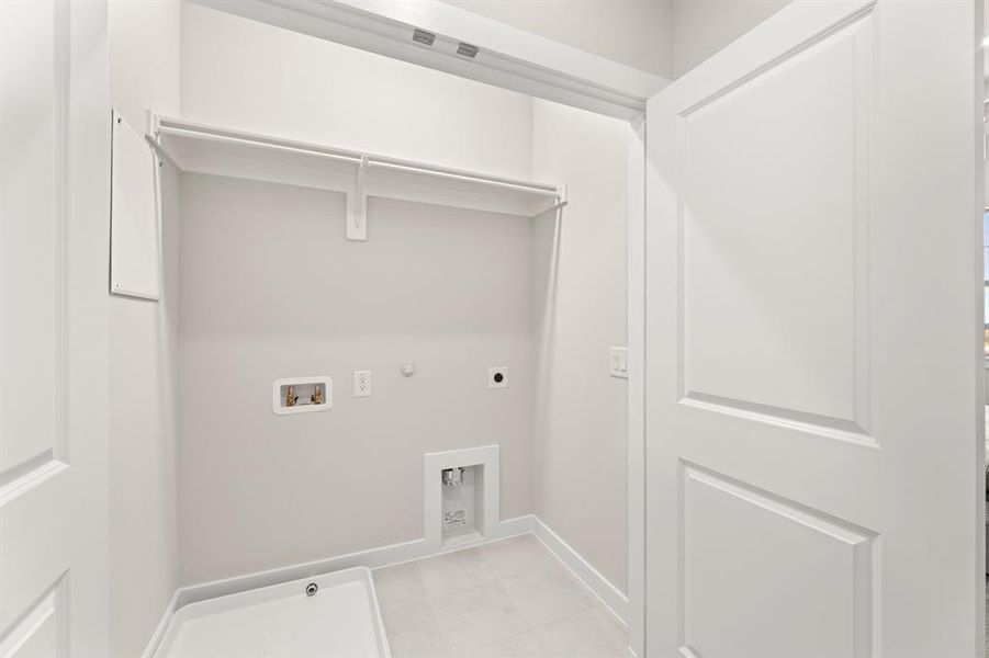 9015 Indianola_2540_Coral_Utility 9015 Indianola_2540_Coral_Utility