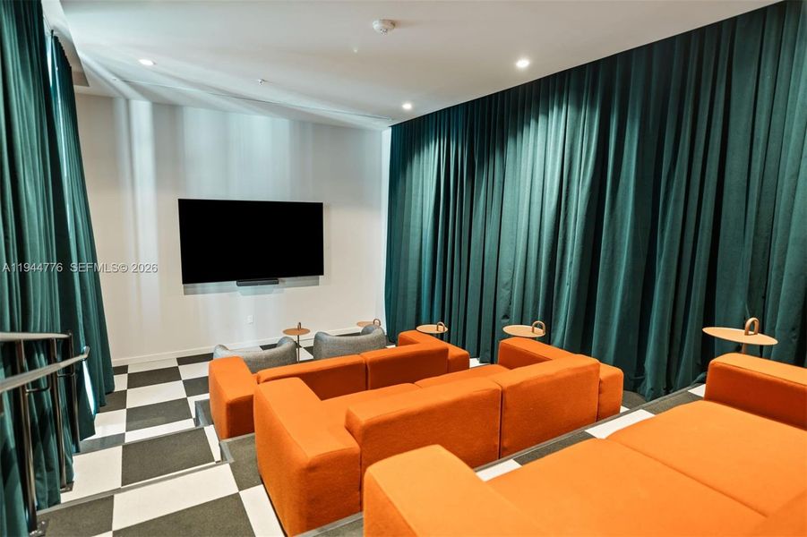 Community amenities in , Florida City (Image 13).