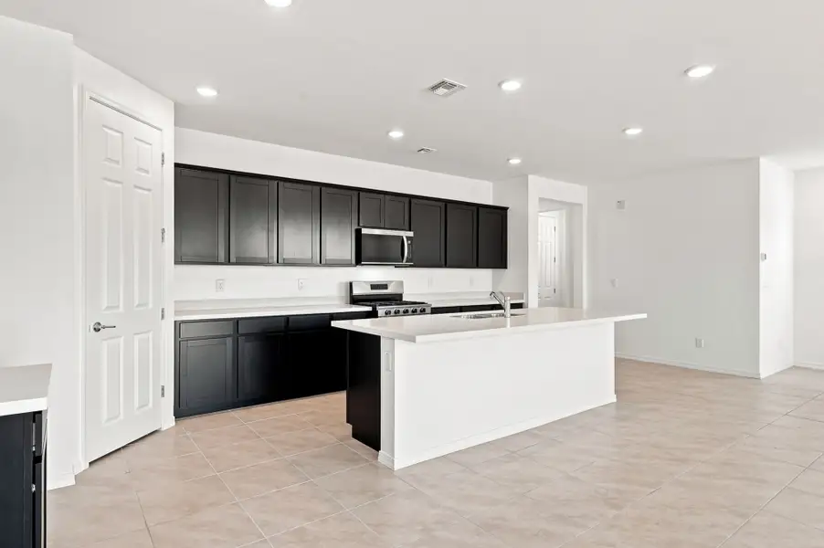 Furnished interior view inside a new home in Baker Farms, Phoenix (Image 4).