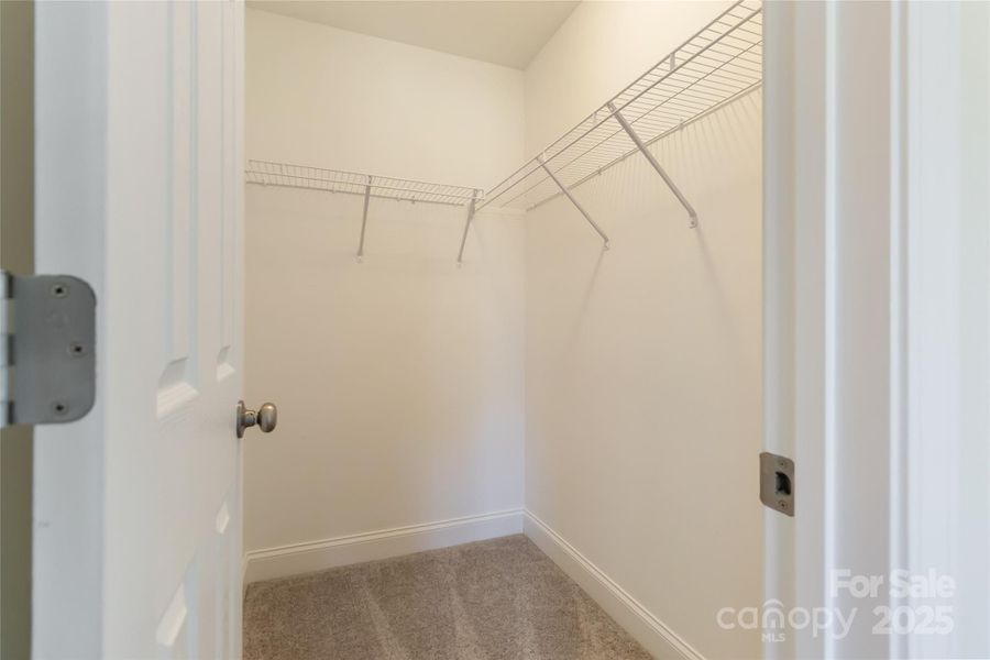 Spacious, unfurnished interior of a new home in , Monroe (Image 18).