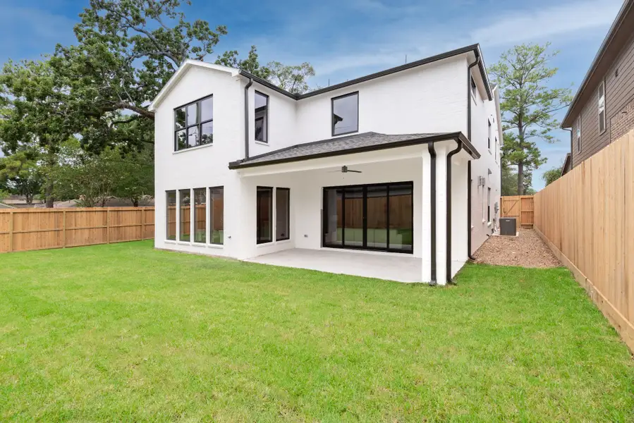 Exterior details and patio area of a home in , Houston (Image 3). Exterior details and patio area of a home in , Houston (Image 3).