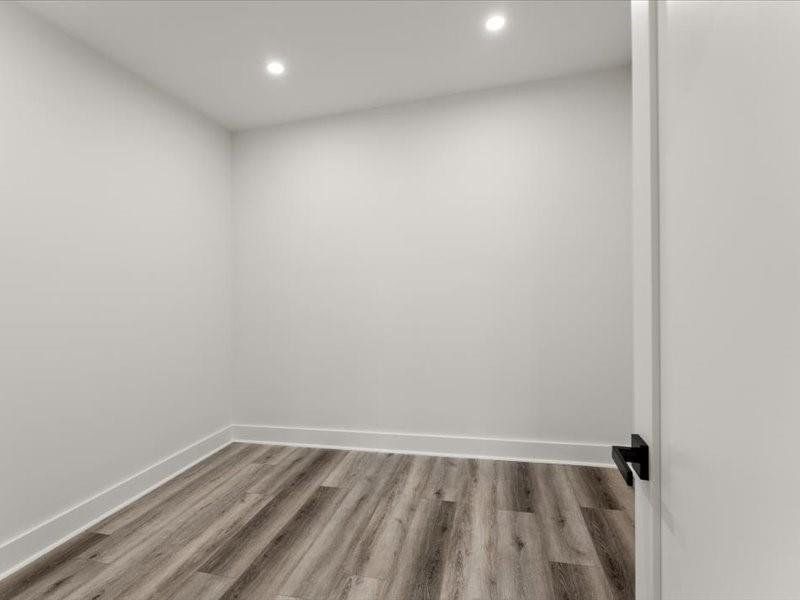 Spacious, unfurnished interior of a new home in , Dahlonega (Image 97).