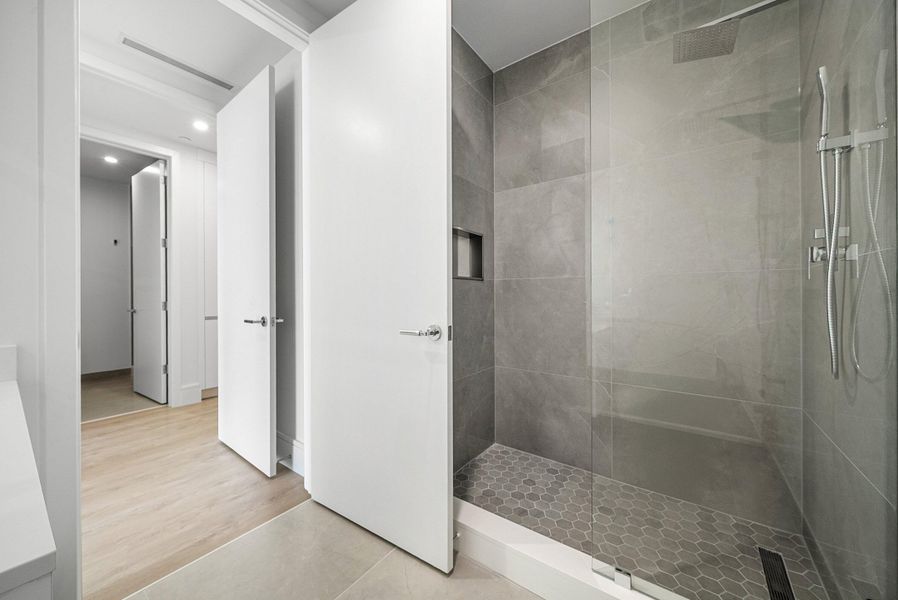 Bathroom 2 Bathroom 2