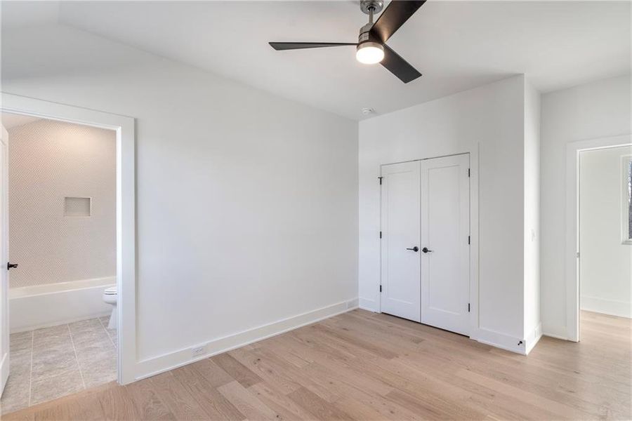 Spacious, unfurnished interior of a new home in Aster, Roswell (Image 46).