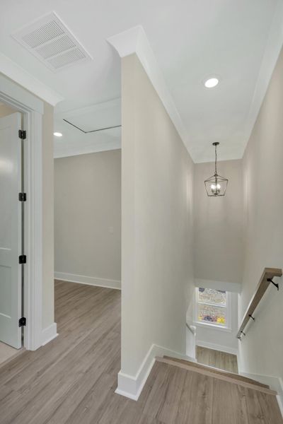 Spacious, unfurnished interior of a new home in , Charleston (Image 30).
