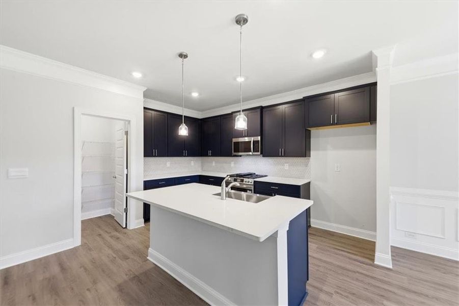 Furnished interior view inside a new home in Tuscany Hills, Douglasville (Image 5).