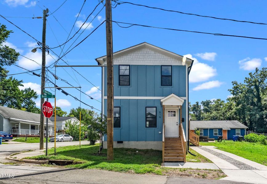 3-web-or-mls-616 Belt St-28