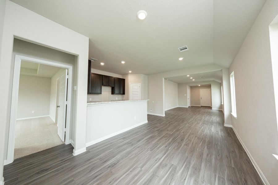 Spacious, unfurnished interior of a new home in Townsend Reserve, Splendora (Image 15). Spacious, unfurnished interior of a new home in Townsend Reserve, Splendora (Image 15).