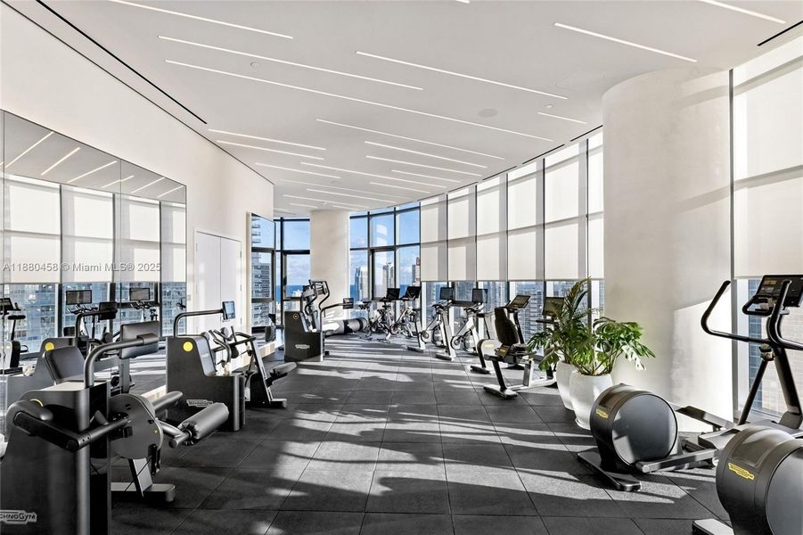 Community amenities in Five Park, Miami Beach (Image 27). Community amenities in Five Park, Miami Beach (Image 27).