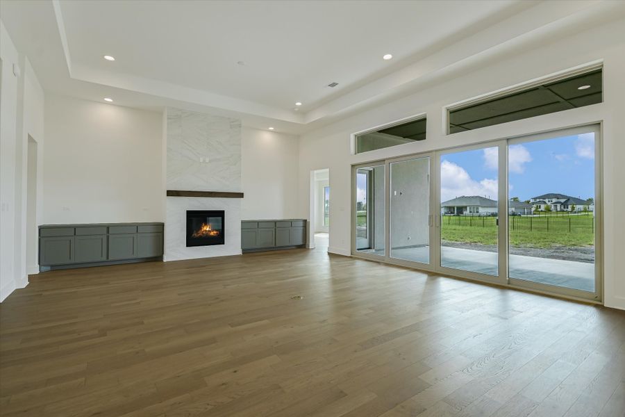 Spacious, unfurnished interior of a new home in Scofield Farms Estates, Georgetown (Image 17).