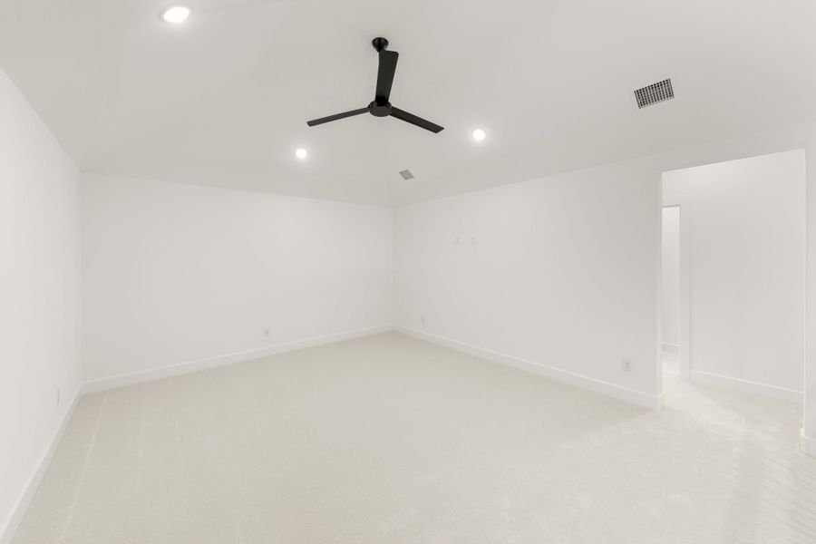 Spacious, unfurnished interior of a new home in Mustang Lakes, Celina (Image 61). Spacious, unfurnished interior of a new home in Mustang Lakes, Celina (Image 61).
