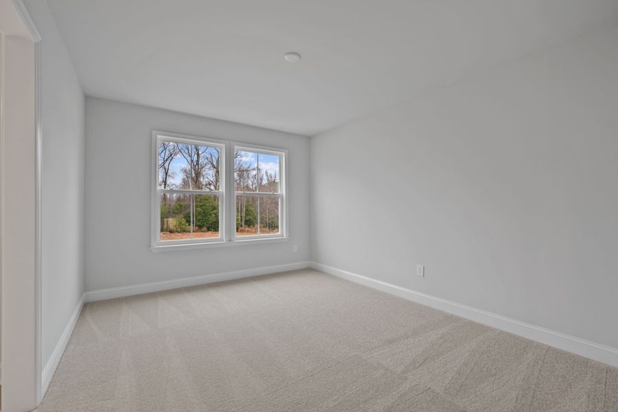 Spacious, unfurnished interior of a new home in Carriage Estates, Lexington (Image 30).