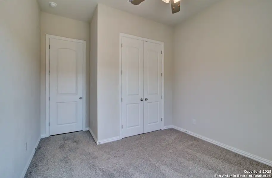 Spacious, unfurnished interior of a new home in The Crossvine, Schertz (Image 11). Spacious, unfurnished interior of a new home in The Crossvine, Schertz (Image 11).