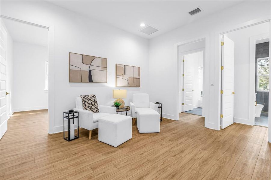 Furnished interior view inside a new home in , St. Petersburg (Image 34).