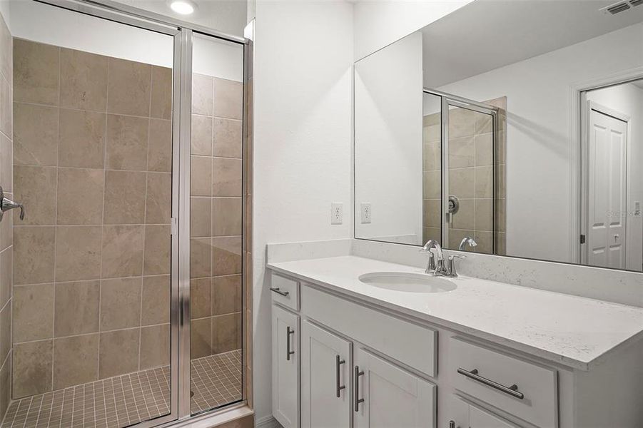 Furnished interior view inside a new home in , Venice (Image 9).