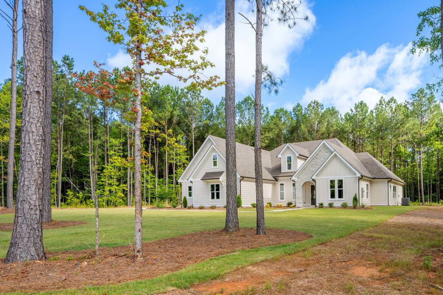 Image 58 of a home in Flint Farms.