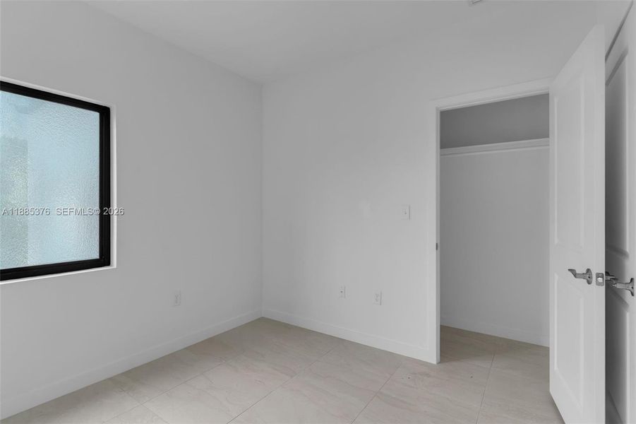 Spacious, unfurnished interior of a new home in , Miami (Image 13).