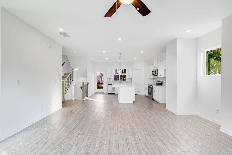 Spacious, unfurnished interior of a new home in Chandler Run, Tucker (Image 22).