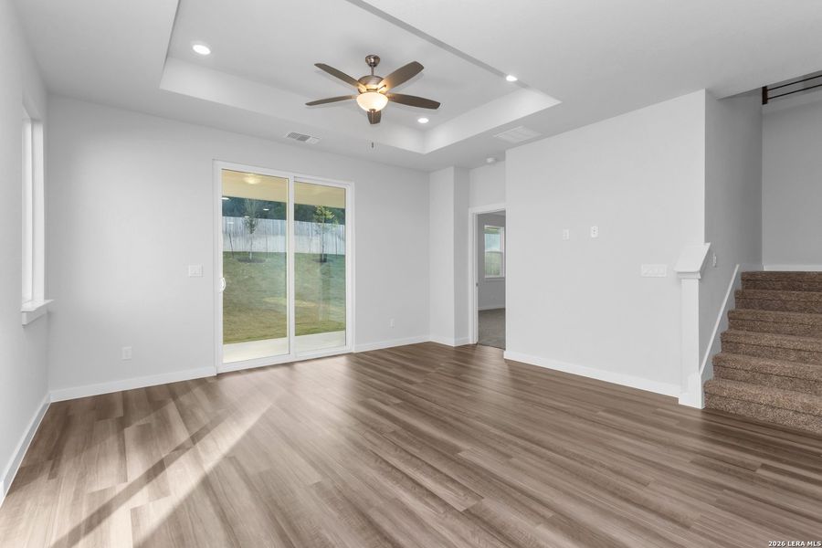 Spacious, unfurnished interior of a new home in , San Antonio (Image 26).