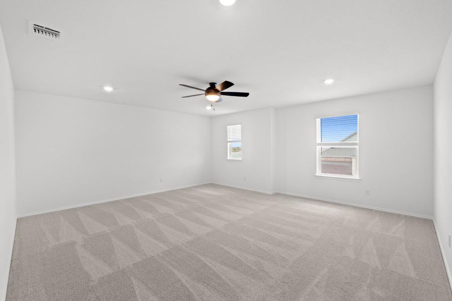 Spacious, unfurnished interior of a new home in Salerno - Heritage Collection, Round Rock (Image 12).