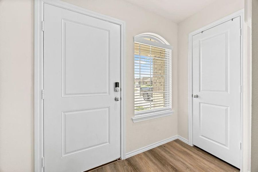 Spacious, unfurnished interior of a new home in , Lavon (Image 21). Spacious, unfurnished interior of a new home in , Lavon (Image 21).