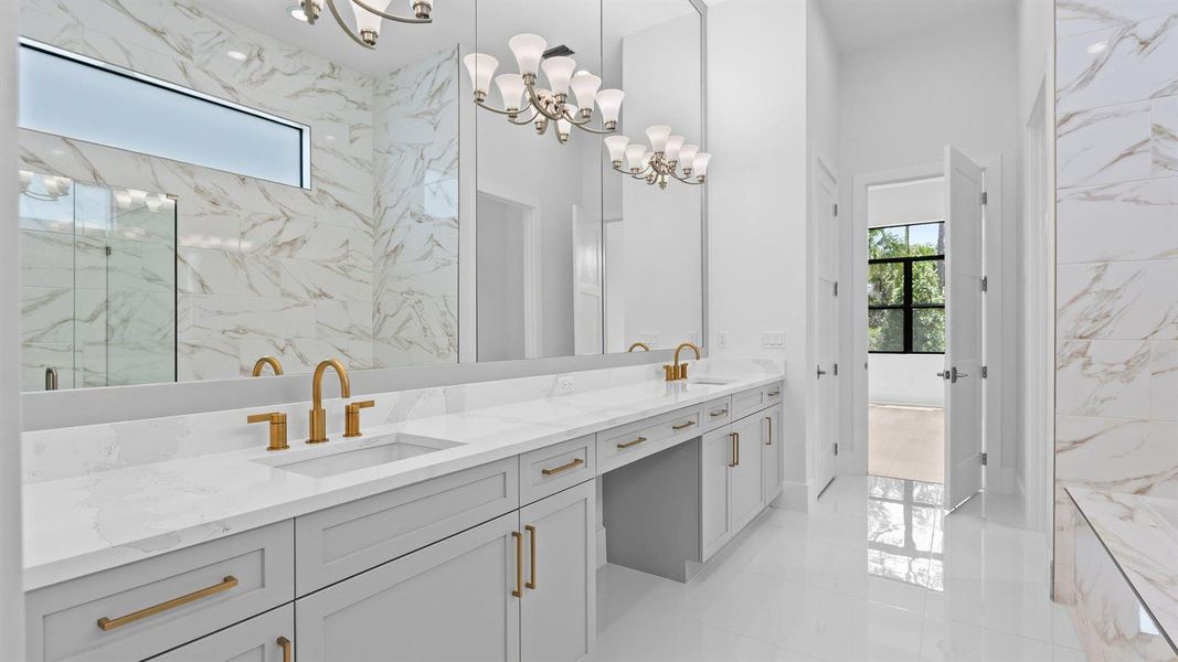 Owner's Bath