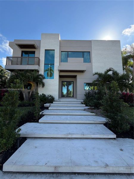 Front exterior of a new home in , Hollywood, FL, highlighting curb appeal (Image 30).