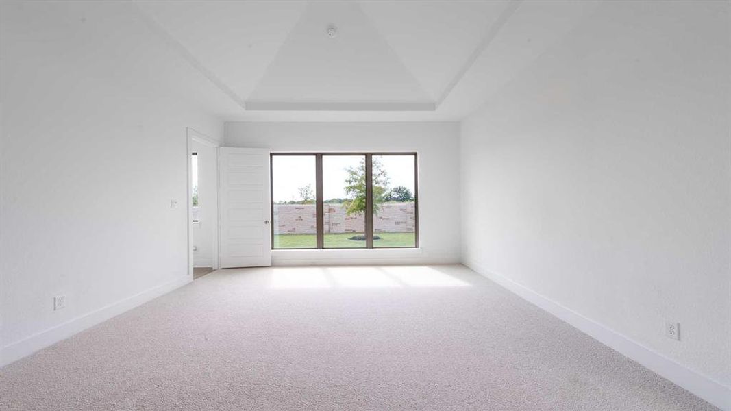 Spacious, unfurnished interior of a new home in Trinity Falls 60', McKinney (Image 16). Spacious, unfurnished interior of a new home in Trinity Falls 60', McKinney (Image 16).