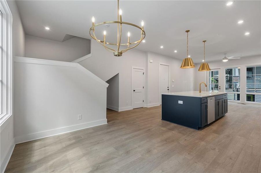 Spacious, unfurnished interior of a new home in , Atlanta (Image 12).