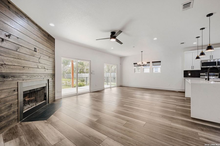 Spacious, unfurnished interior of a new home in , Spring Branch (Image 14).