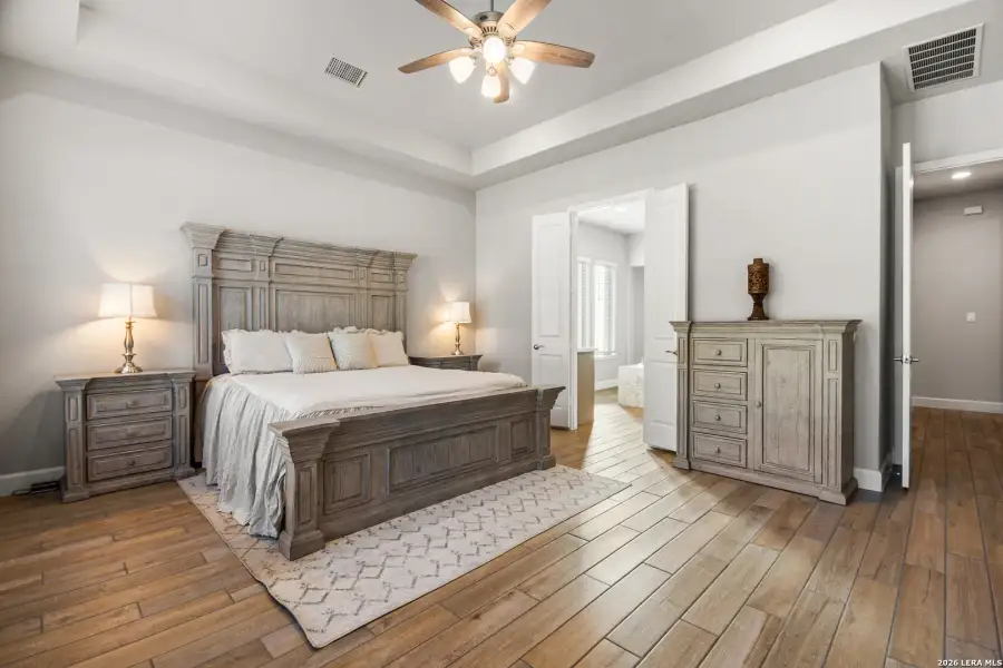 Furnished interior view inside a new home in The Ranches at Creekside, Boerne (Image 6). Furnished interior view inside a new home in The Ranches at Creekside, Boerne (Image 6).