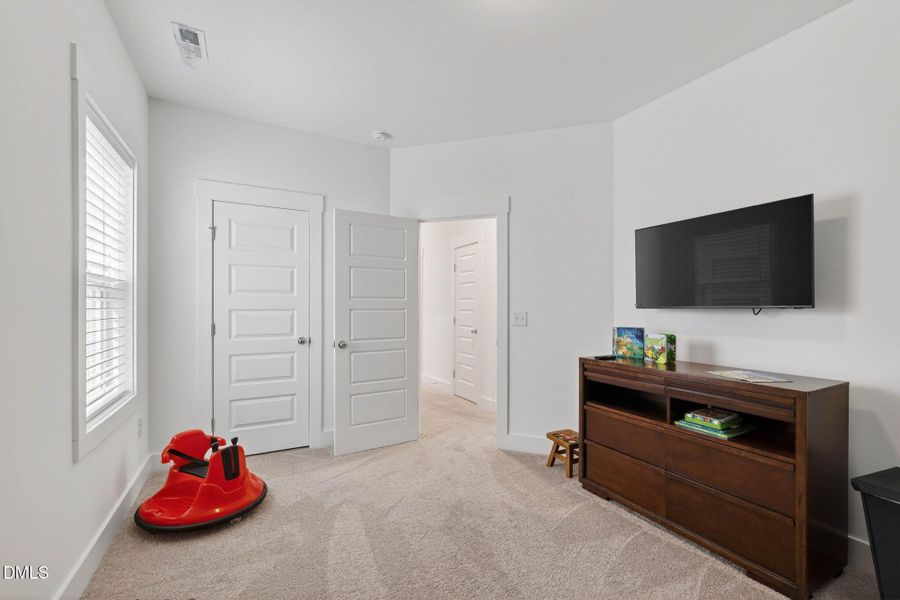 47-web-or-mls-IMG_0257 47-web-or-mls-IMG_0257