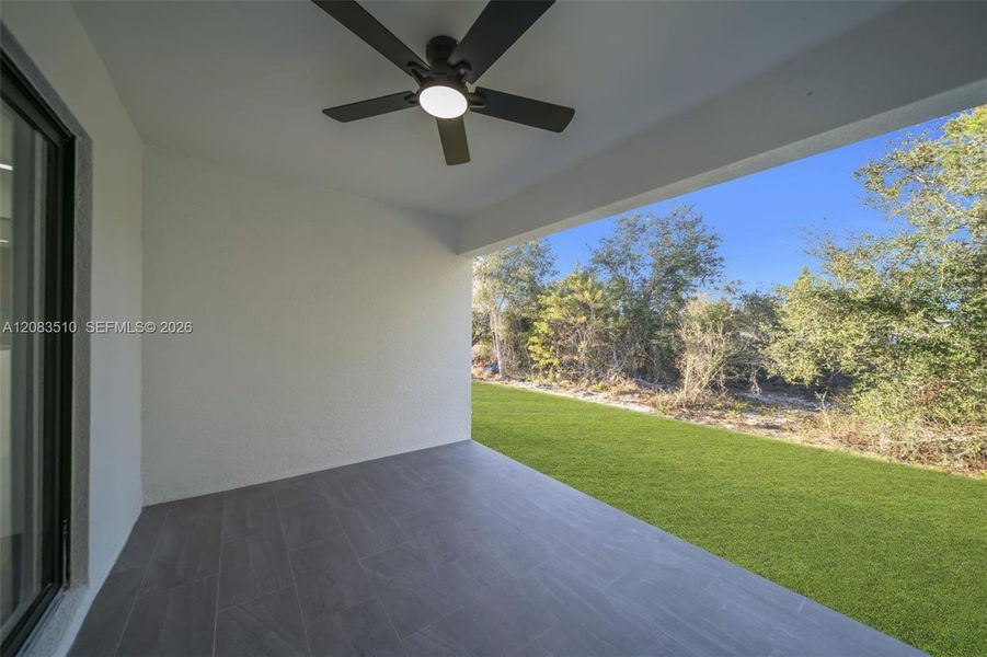 Exterior details and patio area of a home in , Lehigh Acres (Image 3).